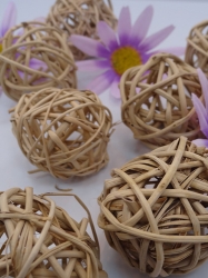 Natural Vine Ball 4 cm (1.75")