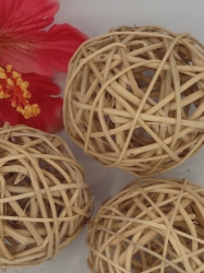 Natural Vine Ball 8 cm (3.75")