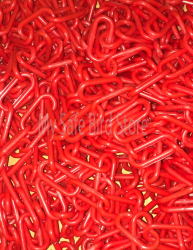 Plastic Chain 1 1/4 Inch Red Per Foot